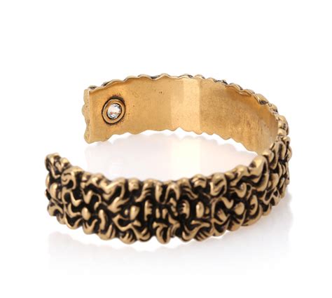 Gucci Lionhead Mane Cuff Bracelet in Antique Gold – Gavriel.us